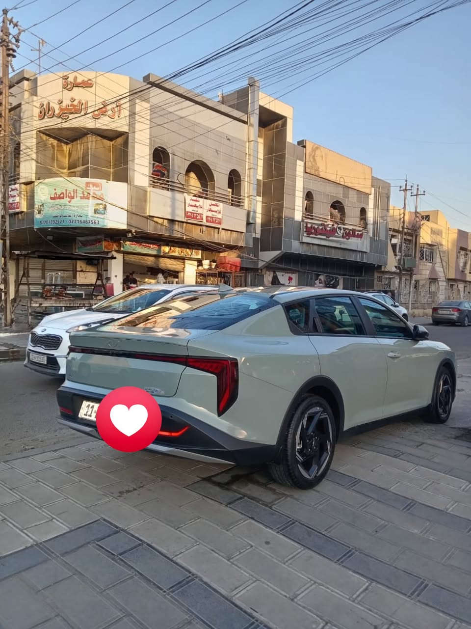 يا الله السلام عليكم

للبيع كي فور K4خليجيً

موديل ٢٥

سياره جديده لون مميز 

السياره مكفوله كفاله عامه 

الشركه الدوليه بعدها بضمان 

ماشيه ١٤الف 

رقم بغداد بسمي تحويل ثاني يوم 
مكان السياره بغداد السيديه 

السعر 

١٨٥ وا بيها مجال شي بسيط 

للاستفسار اتصل علا الرقم التالي 

***********

موجود واتساب
