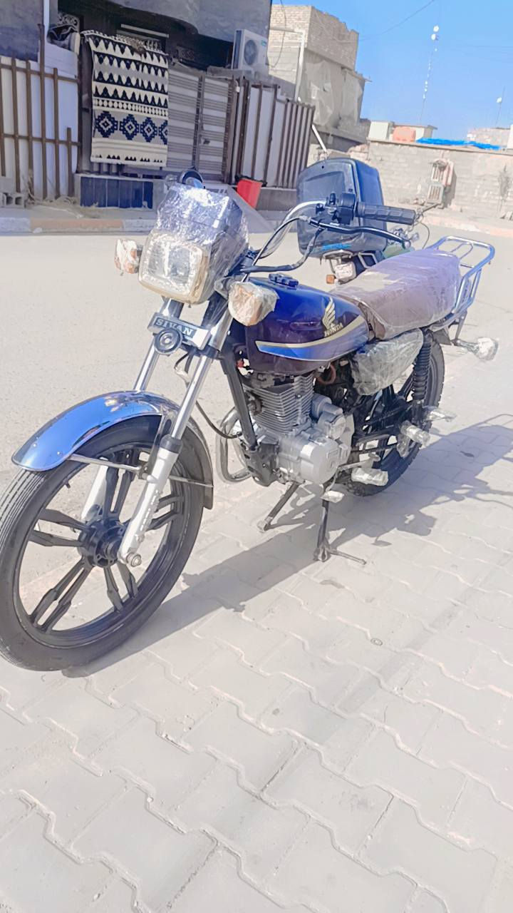 سلام عليكم ورحمه الله وبركاته 
بسبب وعود الكاذبه 
دراجه ايراني 5كير مديل 23 
كهربائيات كامله سلف كامل 
مكاني يوسفيه ناحيه الرشيد 
450 
***********
