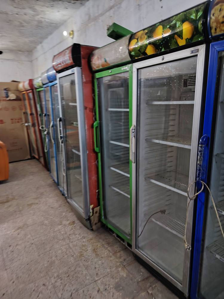 بردات عمودية للبيع بالأسعار بمناسبة الأتصال على الرقم *********** عمارة, ميسان
