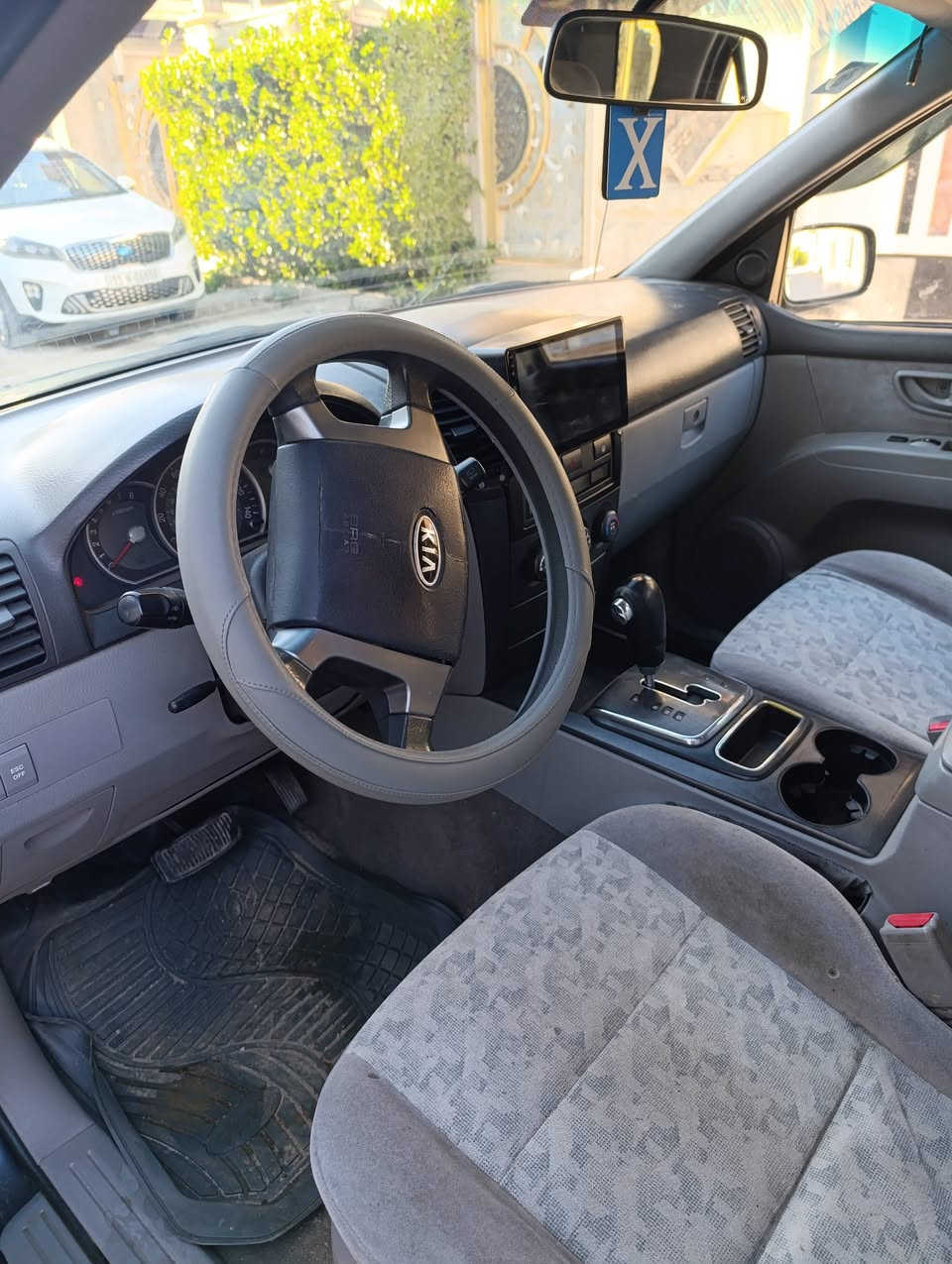 سورنتو الموديل 2008  وارد امريكي ضرر صبغ صفحه السائق اثرشخوط سياره حلوه وباسمي  تحويل شوكت ماتحب الرقم انبار المكان فلوجة رقم الهاتف *********** السعر 85 وبيها مجال
