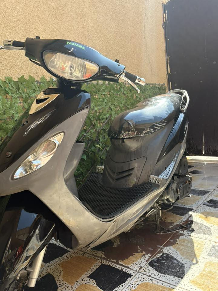 السلام عليكم ماكس منغولي للبيع
دراجه نظيفه كلش وكفراتها الاصليه موجوده 

للاستفسار الاتصال على الرقم 

***********
