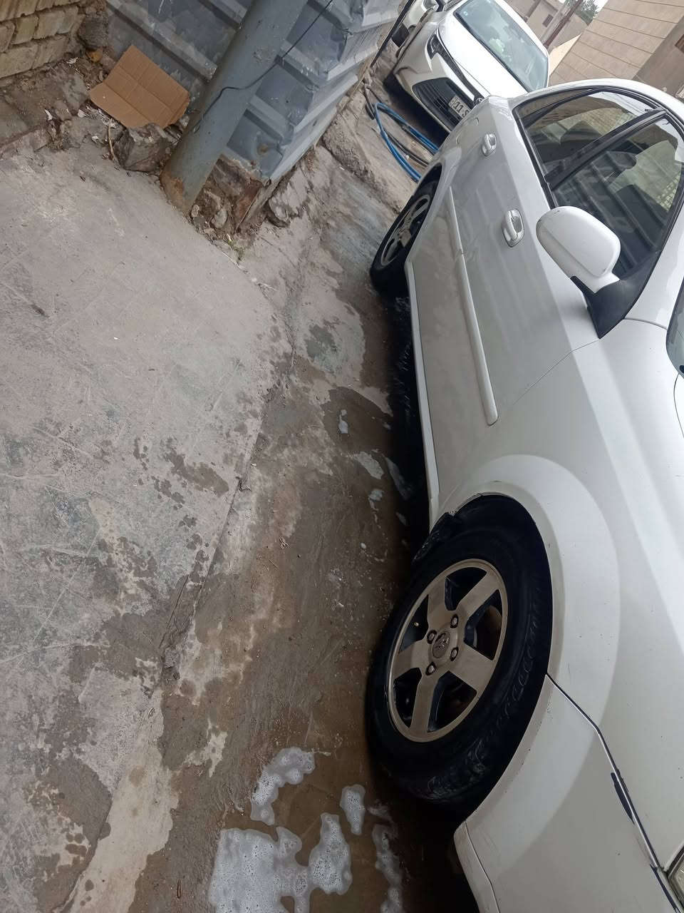 اوبترا ٢٠١٢ قطعتين بدون دواخل والباقي واضح بل صور الباقي سونار موحود سعرها. ٧٠ عنواني شهداء لبياع وبيه مجال ***********
