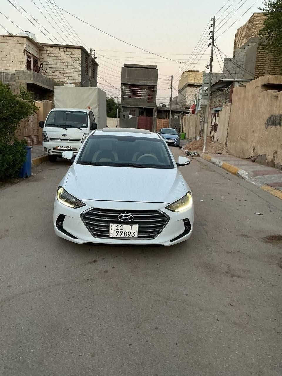 سلام عليكم 
للبيع النترا 2017 خليجي 
رقم بغداد الجديد
السيارة بيه صبغ جوه الرقم شبر فقط والباقي كفالة عامه من الصبغ
السيارة فول مواصفات عده البصمه
فتحه 
اشاير بلمري مري شفط
تحكم استيرن
قطعتين تبريد
لد امامي خلفي
كامره خلفيه +شاشه
5 ويل كروم
3 انظمه قياده 
يدات نيكل
محرك 2000 دوش مامفتوح
محرك كير حداديه تبريد تخم تاير كلهن كفاله عامه
السيارة مابيه نقص برغي جاهزه ع 24 حبايه
ماشيه 108 حقيقي
مكاني كربلاء
السعر 145 وبيه مجال حك الجيه 
الاتصال
***********
***********
