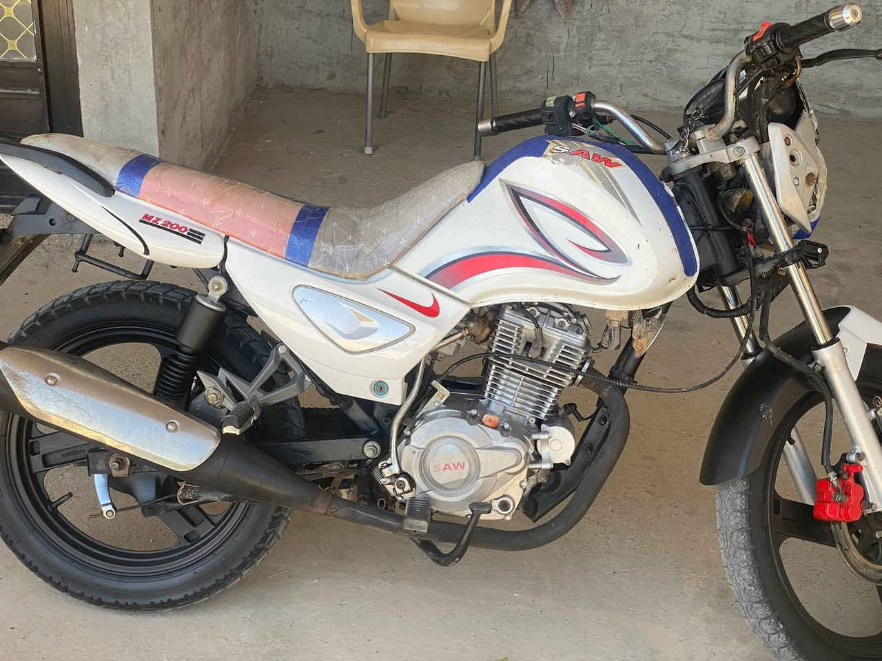 سلام عليكم ساو محرك  150 للبيع موديل 2016 موطور حلو ونظيف السعر 600 وبي مجال لاستفسار ***********

