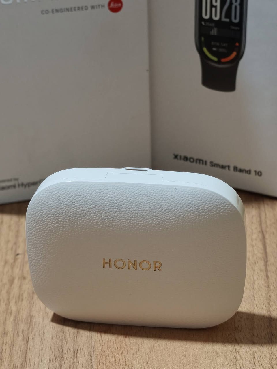 السلام عليكم
سماعة Honor Earbuds Open للبيع
السعر 75 استخدام كلش قليل
بغداد الكسره
***********

