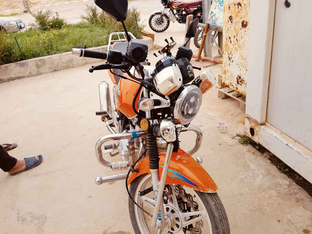 سلام عليكم شباب هايوشه 2025 كامل مكمل ماناقصه برغي الك فحص للبيع الاستفسار هذا رقم صاحب الدراجه ***********.  ملاحضه اني مكلف بالنشر 
ادمن حب
