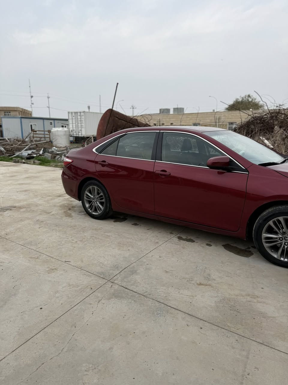 كامري 2017se ضرر بونيد تجاري وجاملغق صبغ نفسه بلادي بدون شاصي ماشيه 143ميل
محرك مامفتوح كير مفتوح مبدل دهن وفلتر السعر 140 $ 
مكاني الحويجه قرى الحلوات 
 ***********
