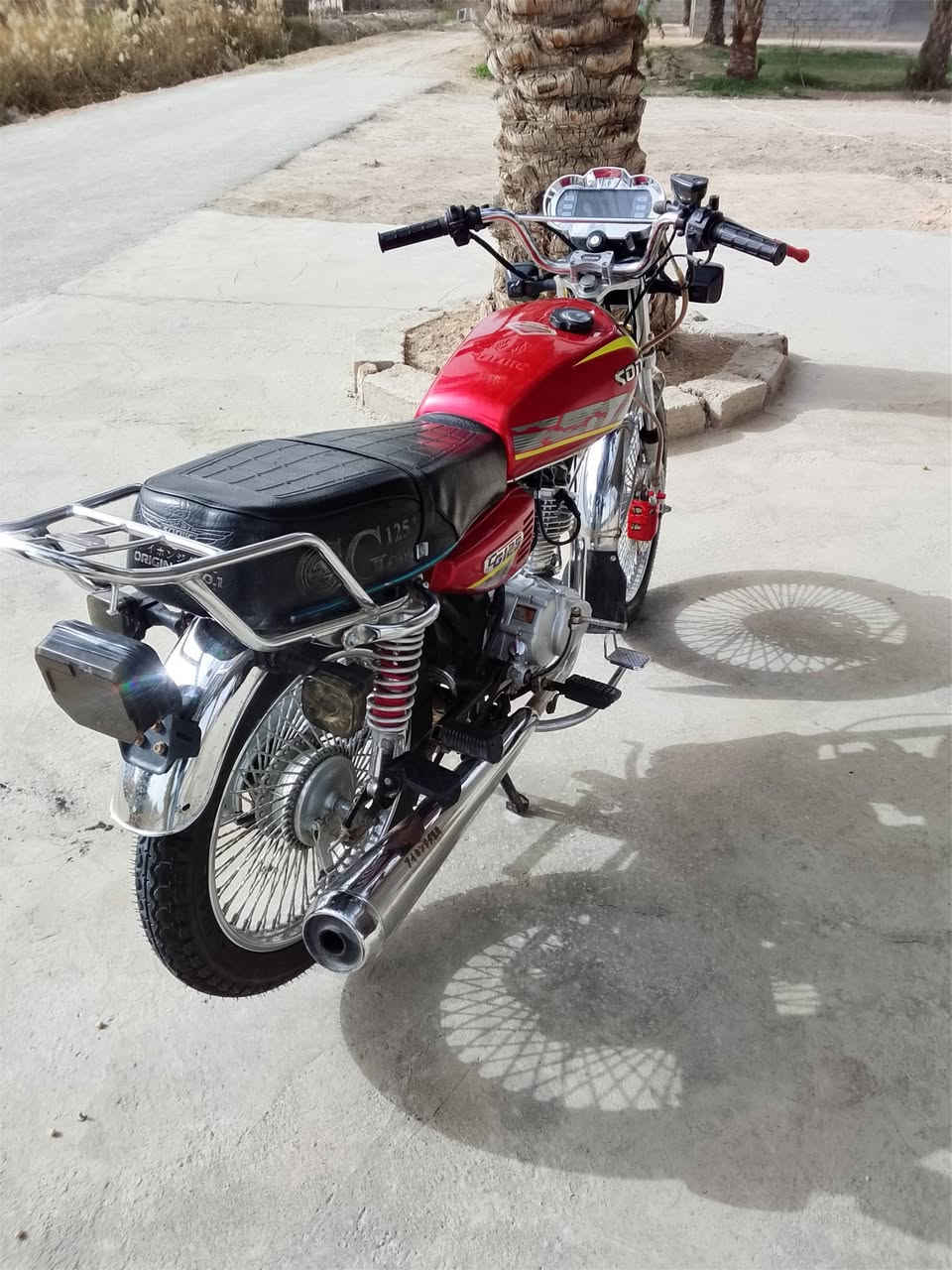 السلام عليكم دراجة للبيع تايگر موديل 24 الدراجه جديدة ونضيفه بمعنى الكلمه السعر 550 وبيه مجال المكان كربلاء الامام عون الرقم ‏‪***********‬‏
