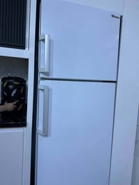 ثلاجة • ١٨قدم • بلا عيب