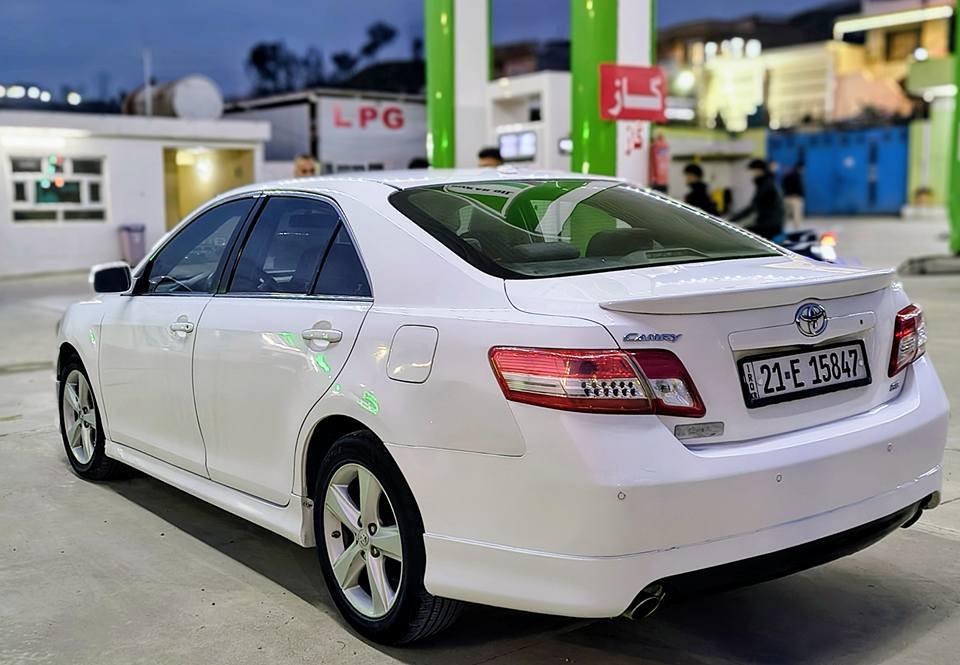 تەواوی زانیاری لەخوارەوەبۆبەڕێزت ئەنوسم بیخوێنەوە تکایە ئەگەر موشتەری نی بۆپرسیارکردن،تێل مەکە لەگەڵ ڕێزدا شوێنی سەیارە قەزای دوکان پارێزگای سلێمانی  نرخی 110گەڵاو معامەلەیەکی کەم( دووپارچه بۆیاخی ئەورپای هەیە پارچه کان بریتن لە چەمەلەغ لای سەکن پێشەوە بێناوگرتن   وە دەرگای لای سەکن پێشەوە دوو بست دۆسەکەی لە گوڕاوە )
کامری مۆدێل 2011seسپی بەفری نمونەلەجوانی و پاکی بیلاد سپۆرت سوکان پەپولە گێڕ ئۆتۆماتیک عادی سپۆرت تحدید سورعە کوشن کارەبای سەیارەکە بەس سڵایت نیە دەنا فول مواسەفاتە  سەنەوی ژینگەی تازە تا2029  ساڵانەو تایە تازە کامل سێرڤسم بۆکردووە 186هەزار ڕۆیشتوە  گێڕومەکینەی بەشەرت دەنگ و بوخارو  بەشەرت  کامل اڕباک شەریکەبەشەرت نەتەقیوە ڕۆنی مەکینەو  هایدرۆلیکی گێڕ و هەر دوو گرایم شەفتم بەکاملی گۆڕیوە بە بیلاد شەریکە       ژم 
***********     *********** دخان, السليمانية
