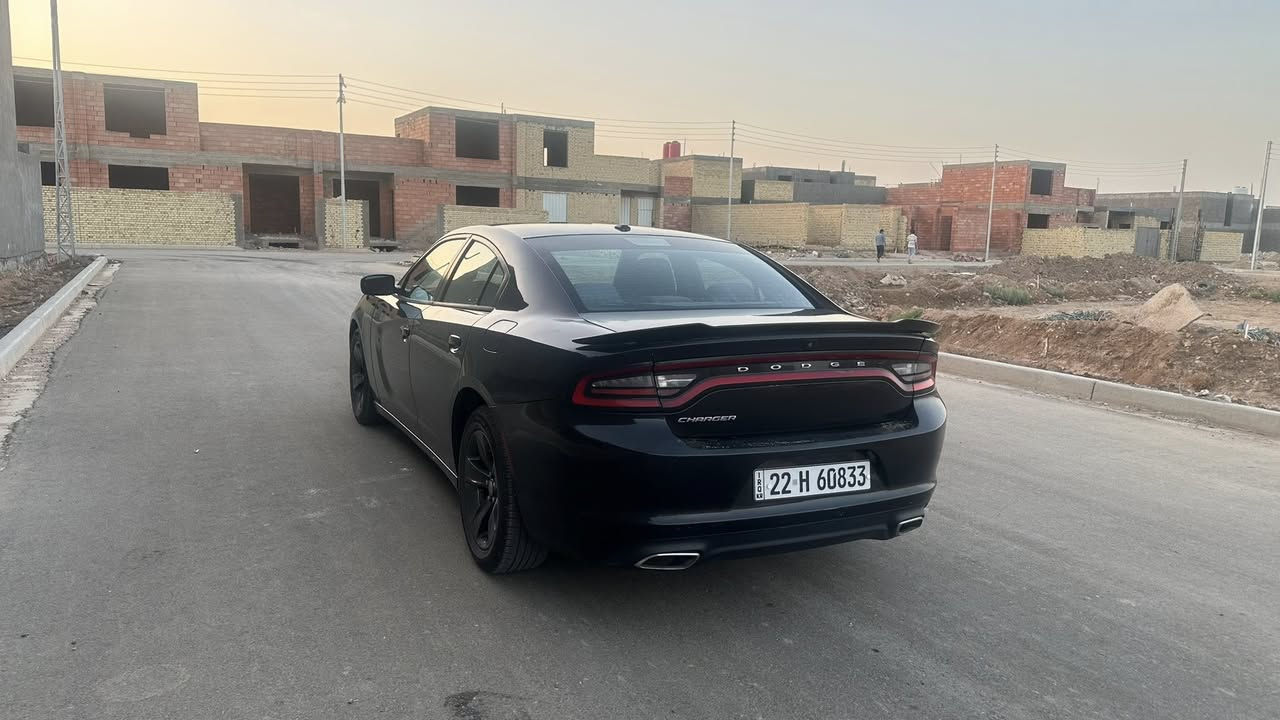 السلام عليكم جارجر للبيع موديل 2020 مواصفات sxt وارد امريكي الضرر خلفي
السعر 198 ورقة للاستفسار ***********
