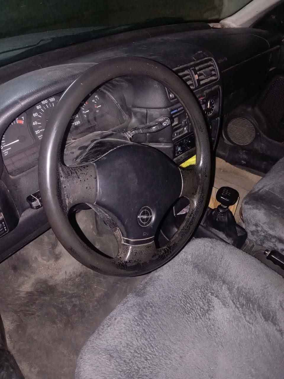 سلام عليكم شباب فكتر موديل 91 حجم 18 شرط التحويل مبدل ستم 93 بيه طخ بل جاملغ الكدام سعر خابر عل رقم ***********.   *********** اني مكلف بل نشر
