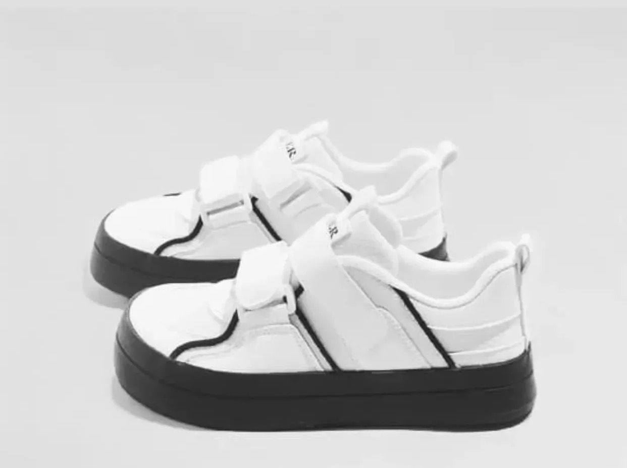 متوفر تصفيات والأسعار تبدي 5 الف
احذيه نسائي أصلي جديد قياس 37 . 38. 39. 40
للاستفسار متوفر واتساب  ***********
