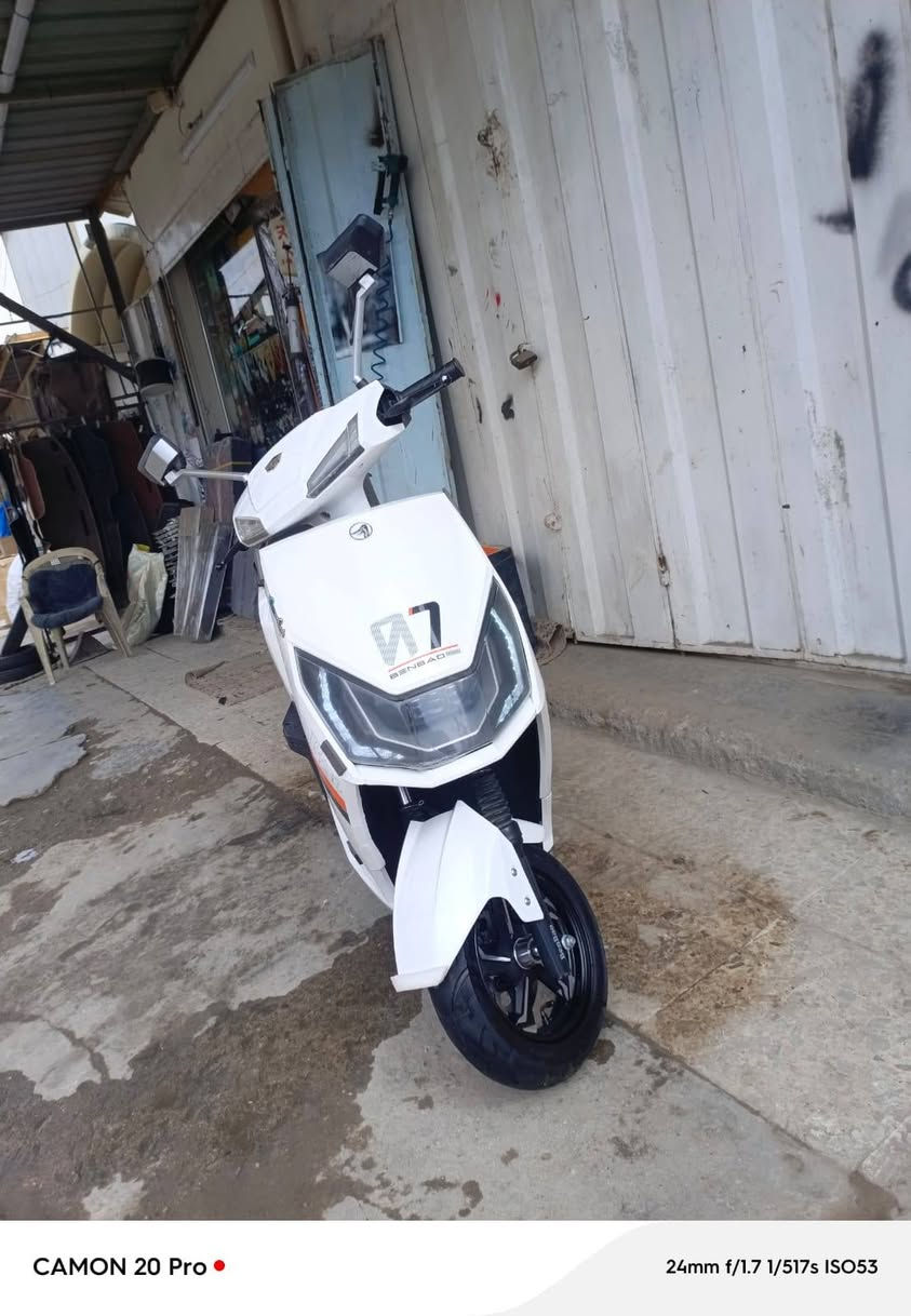 دراجه شحن لبيع صار شهرين من ماخذهه عنواني بغداد زعفرانيه سعر 500بيهه مجال رقمي بس واتساب وفيس على خاص ***********؟؟؟؟
