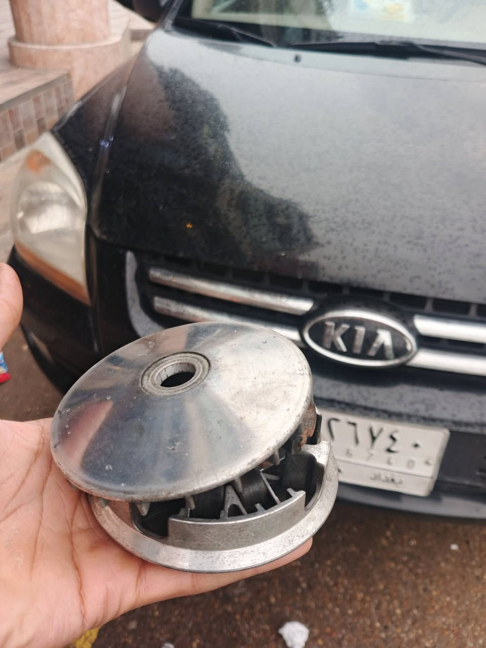 السلام عليكم كلتشات للبيع مال بوليس او ***********
