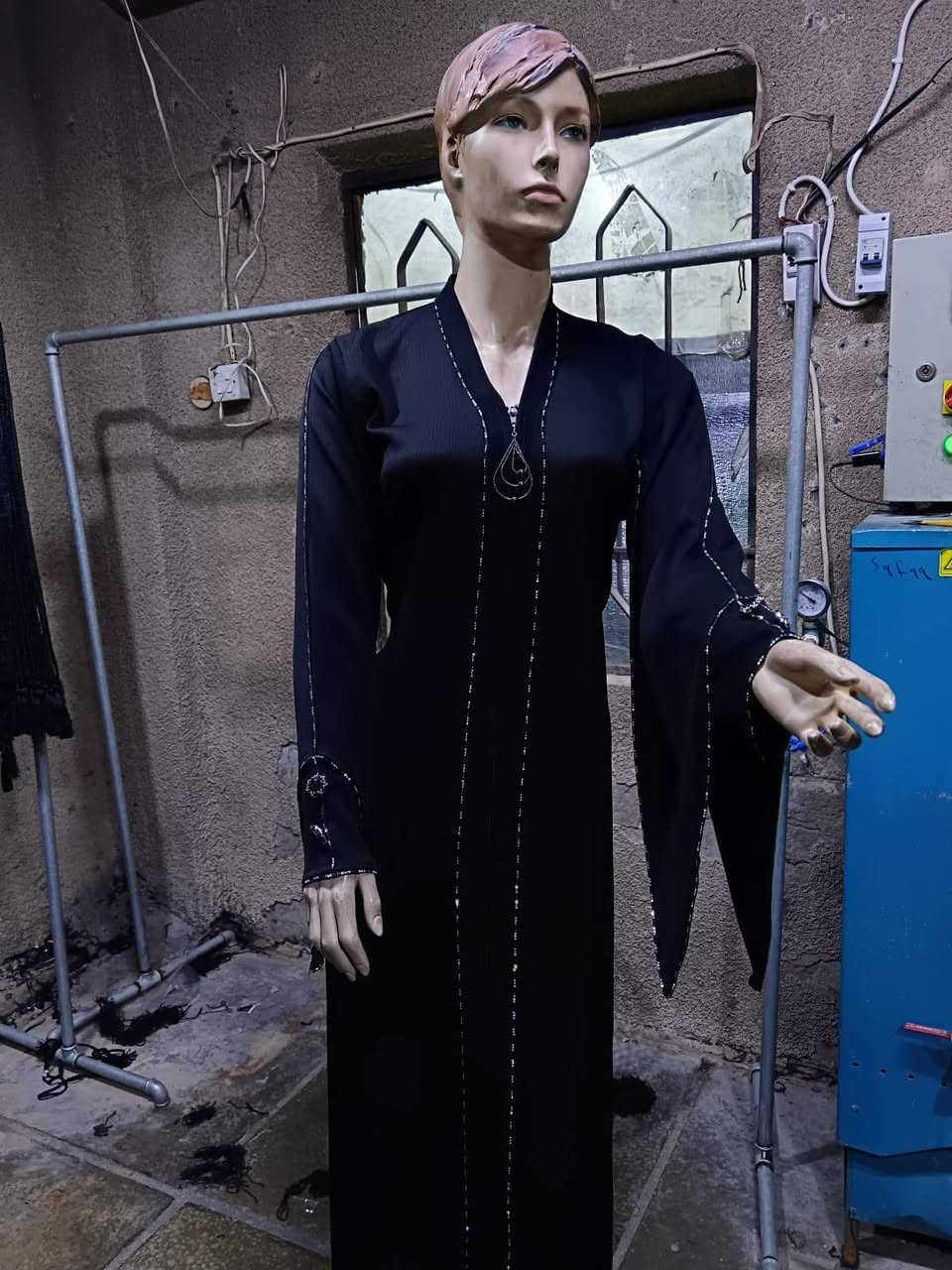 وصل رداء نسائي سعره قطعه 22 الف أزياء الجوهرة الرمادي حي التاميم ٨شباط قرب مول الخزرجي محل علي توجد خدمات توصيل جميع محافظات العراق الاستفسار تصل بل رقم *********** حجز عل واتساب
