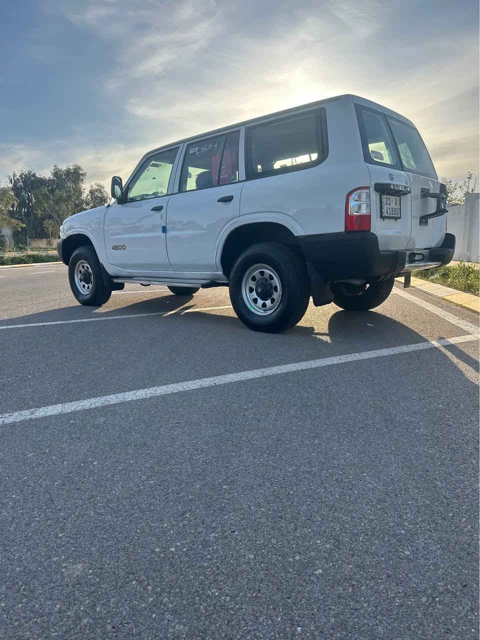 نیسان پاترۆل محسن ٢٠٠١بەشەرتی ئەوەی لەحاسیبەنەبی گیررو مەکینەی ئەکسل بەشرت سەنەوی تا ٢٠٣١تازەیە بی نوقسانی مالی یەک بەتانی درزبجوکی تیایە بەتانەکەی شەریکەیە دەرگای دوای نەتەقیوە نرخی ٨٥$قوفلی ***********شوین کەلار كالار, السليمانية
