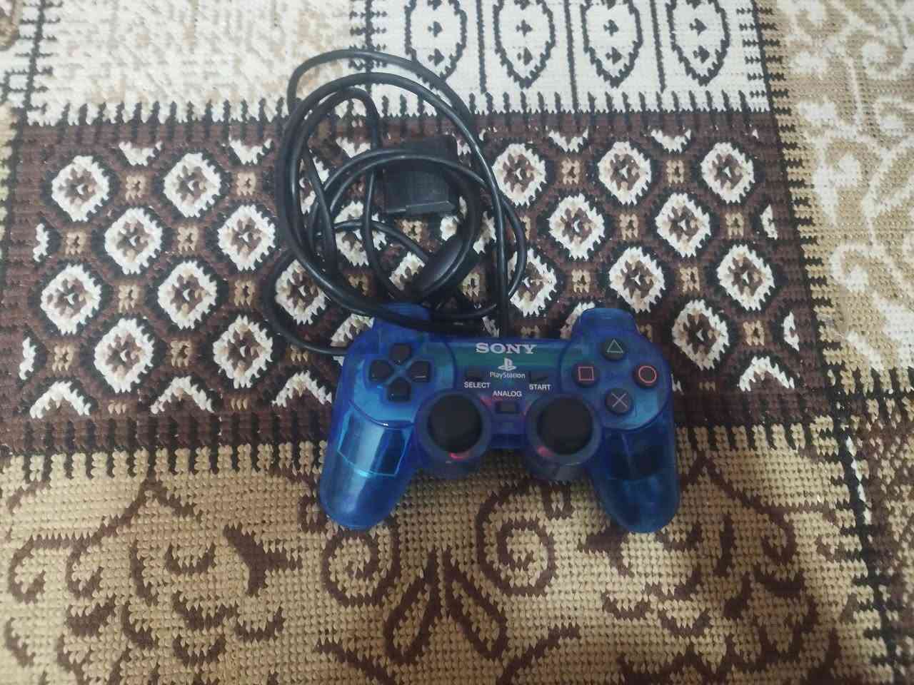 السلام عليكم ورحمه الله وبركاته اخواني الاعزاء بلاي 2 للبيع سعره 75,000 وبمجال بسيطا البلاي كامل ملحقات ما ناقصه اي شيء البلايكون من لعبه فيفا 25 يتكون من لعبه درايفر تكون من لعبه سيكا ساره البلاي 75


**إذا كنت صاحب هذا الإعلان وتريد حذفه لأي سبب، رجاءا أرسل رسالة إلى الدعم الفني**