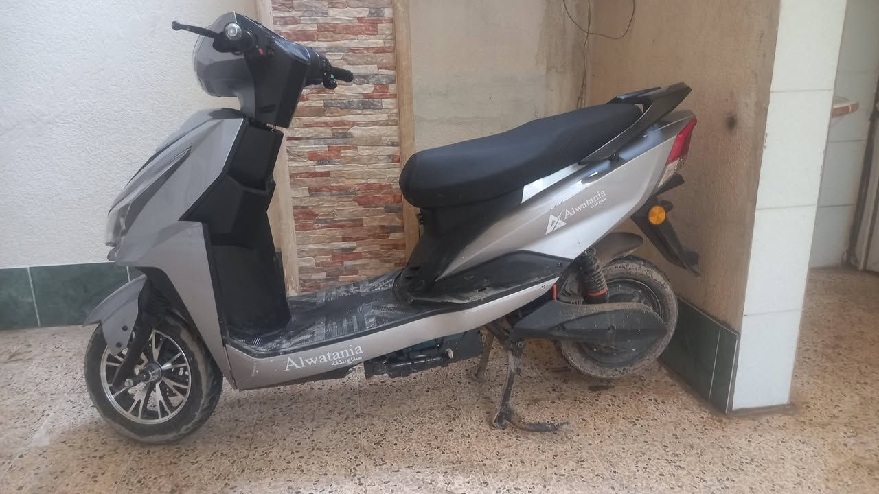 السلام عليكم
ماطور شحن الوطنيه 
بصمه وتشغيل عن بعد 
مستعمل اقل الشهر جديد
السعر 550 
للاستفسار ***********
