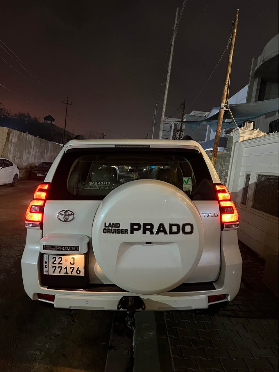 تويوتا برادو موديل 2023 مواصفاتTX.S Black Edition شركة جيهان فول مواصفات سلايد مرايا شفط لايت زينون كشنتين كهرباء تحديد سرعة و حساس خلفي سيارة ماشية 24الف سعر 5شدات رقم الهاتف:***********
*********** كركوك, العراق
