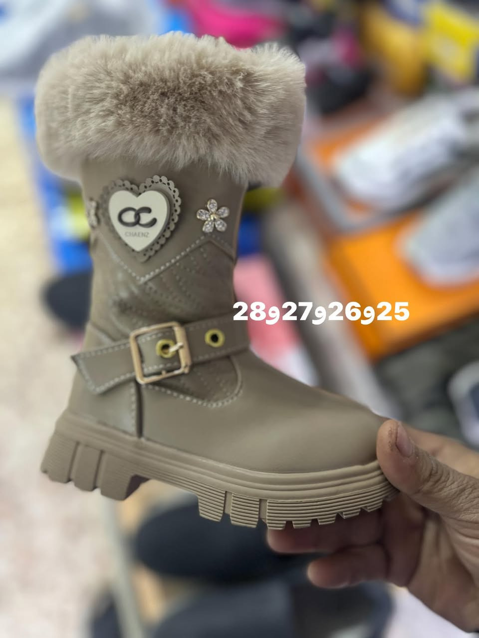 بوتات ب5 الاف بس قياس مكتوب على صور  يتوفر رياضي نسائي ب 4 الاف يتوفر توصيل لكل الحله حجز خاص ***********
