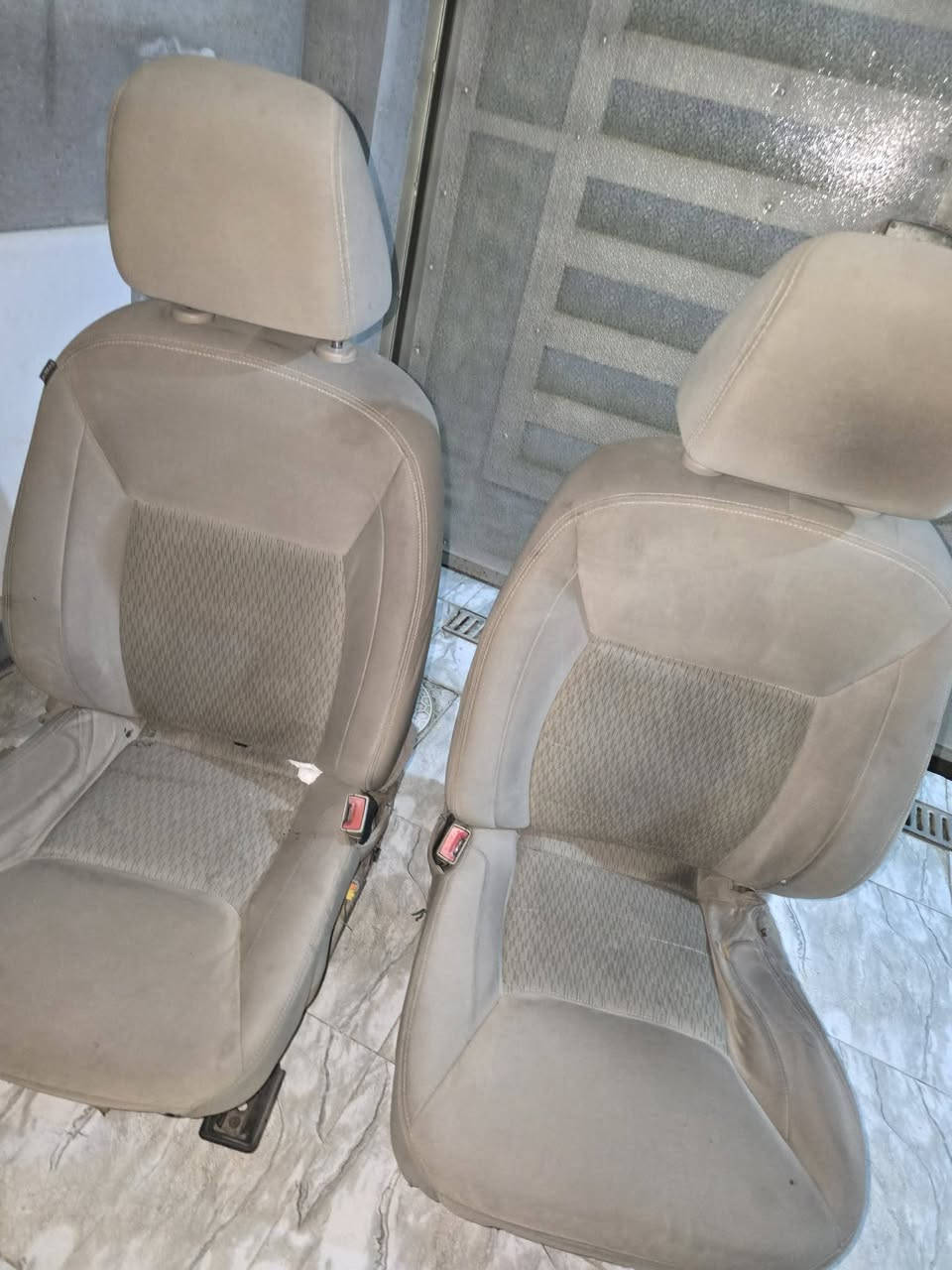 غراض اوباما للبيع
كشنات مخمل موديل ١١_٢٣
ذراع قصير مال موديل ٢٠١٠
ودبل مال موديل ٢٠١٠


**إذا كنت صاحب هذا الإعلان وتريد حذفه لأي سبب، رجاءا أرسل رسالة إلى الدعم الفني**