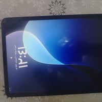 ايباد ١١ برو • ١٢٨ • ضربة بالشاشة