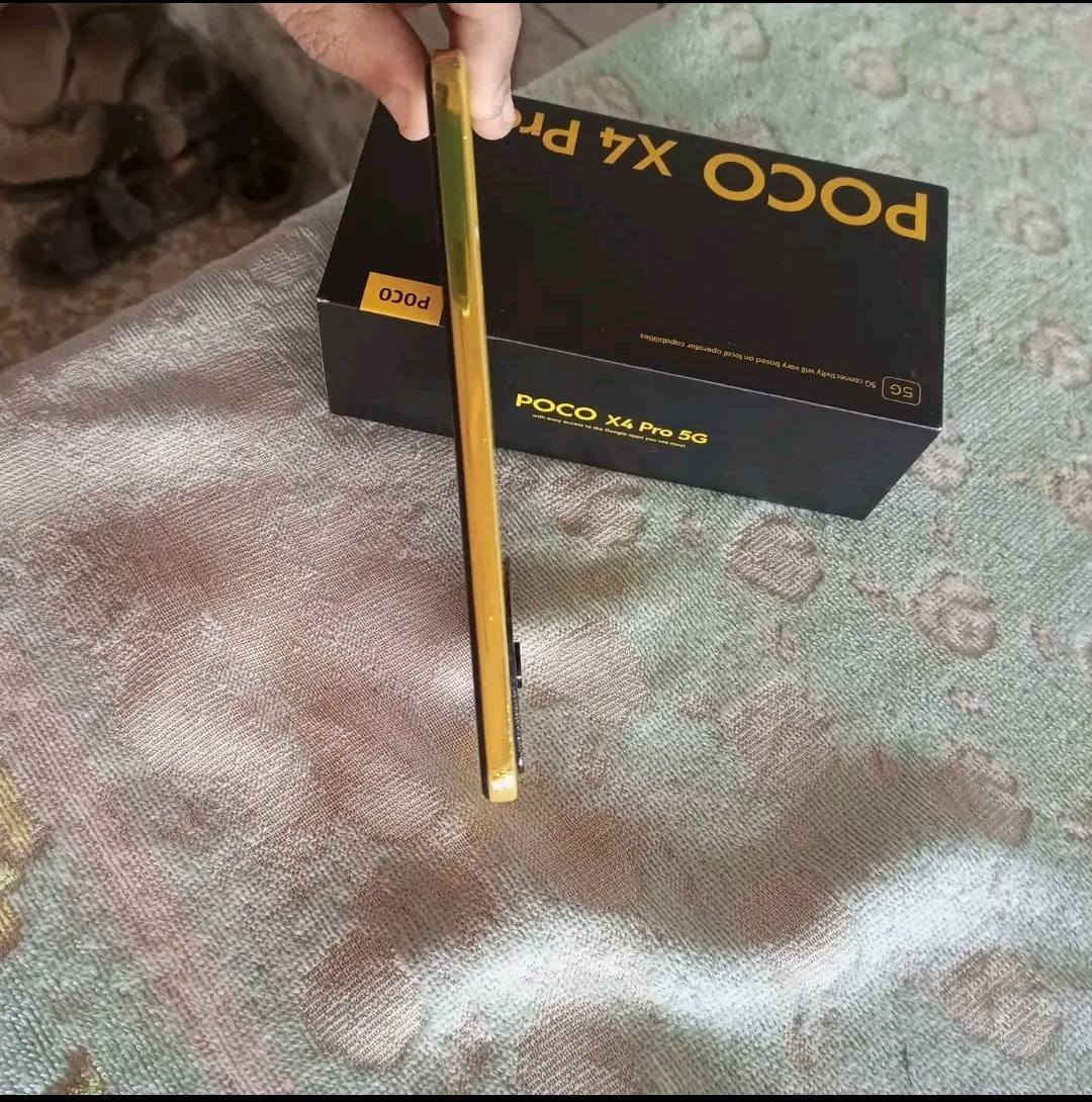 السلام عليكم🫡 

الجهاز شاومي بوكو اكس 4 برو نسخه الـ 5G✔️✅

ذاكره 256 ⬆️
العشوائيه 8+8↗️

معالج سناب دراكون 695 بتردد 2.2 جيجاهيرتز ⬆️↗️

شاشه 120Hz⬆️↗️

🔲يدعم شحن 67W🔲

🔳سماعات دبل صوت ستيريو عالمي🔳 

 ◼️وللعلم والتنويه الجهاز شاشته تشتغل مو بيضه اني مسويه هيج حته تبين الفطور الزغيره◼️ 

الجهاز مانقصه شي بس راس الشاحنه 🫠

بيه كم فطر خفيف واضح بل صور 
انطي سعرك واخذه


**إذا كنت صاحب هذا الإعلان وتريد حذفه لأي سبب، رجاءا أرسل رسالة إلى الدعم الفني**