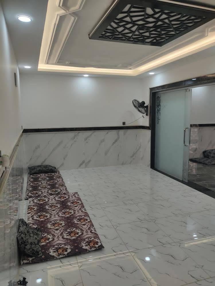 عروض مكتب اساور للعقارات
دار للبيع في حي الرفاق

200 متر واجهه 10 طابقين

بناء حديث

شارع تبليط

موقع مميز جدا قريب من سايدين

سند طابو الزهور

شرط التحويل

شروق

استلام فوري

لمعرفه السعر اكتب تم ليصلك على الخاص

للاستفسار زياره المكتب سايدين البحرين مقابل مطعم احمد الحاج صلاح

***********

***********
