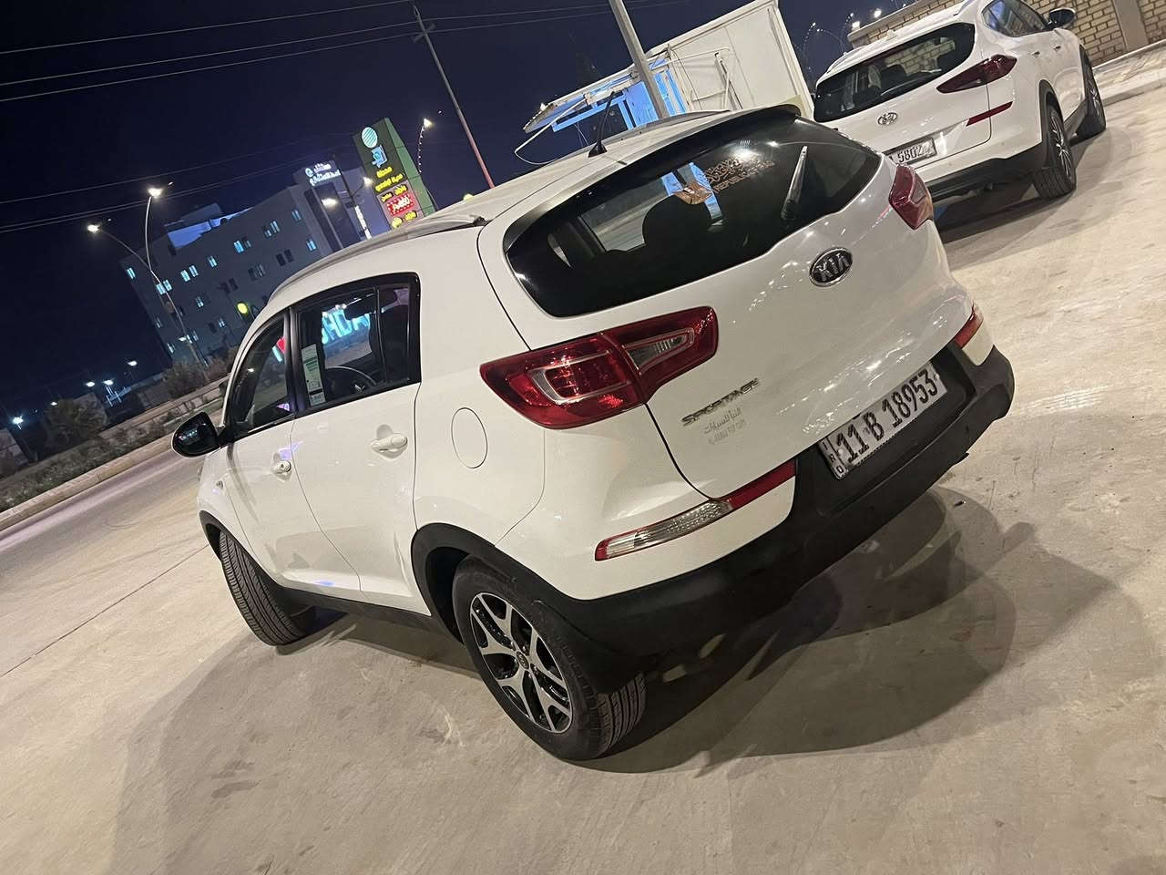 السلام عليكم سبورتج موديل 2011 للبيع خليجي
سياره جاهزه من كل النواحي كير مكينه 

تخم تاير جديد حداديه 100/100.        السعر 133

رقم بغداد نكليزي بسمي مداور ثاني يوم 

مكان السياره كوت شارع النسيج 

***********ابو كيان 

***********سيد سليم
