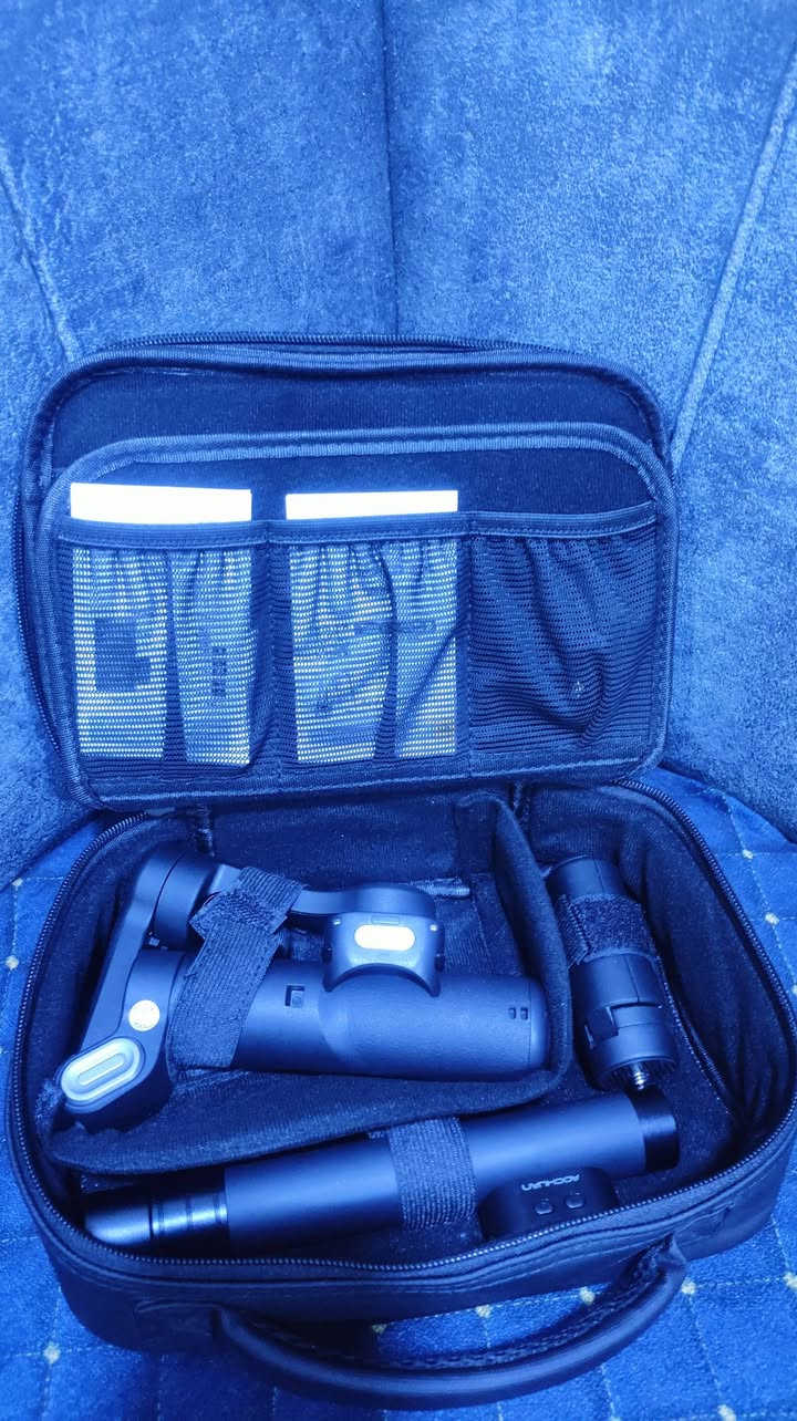 السلام عليكم اوزمو مستخدمة قليل للبيع 
التواصل خاص 
***********
