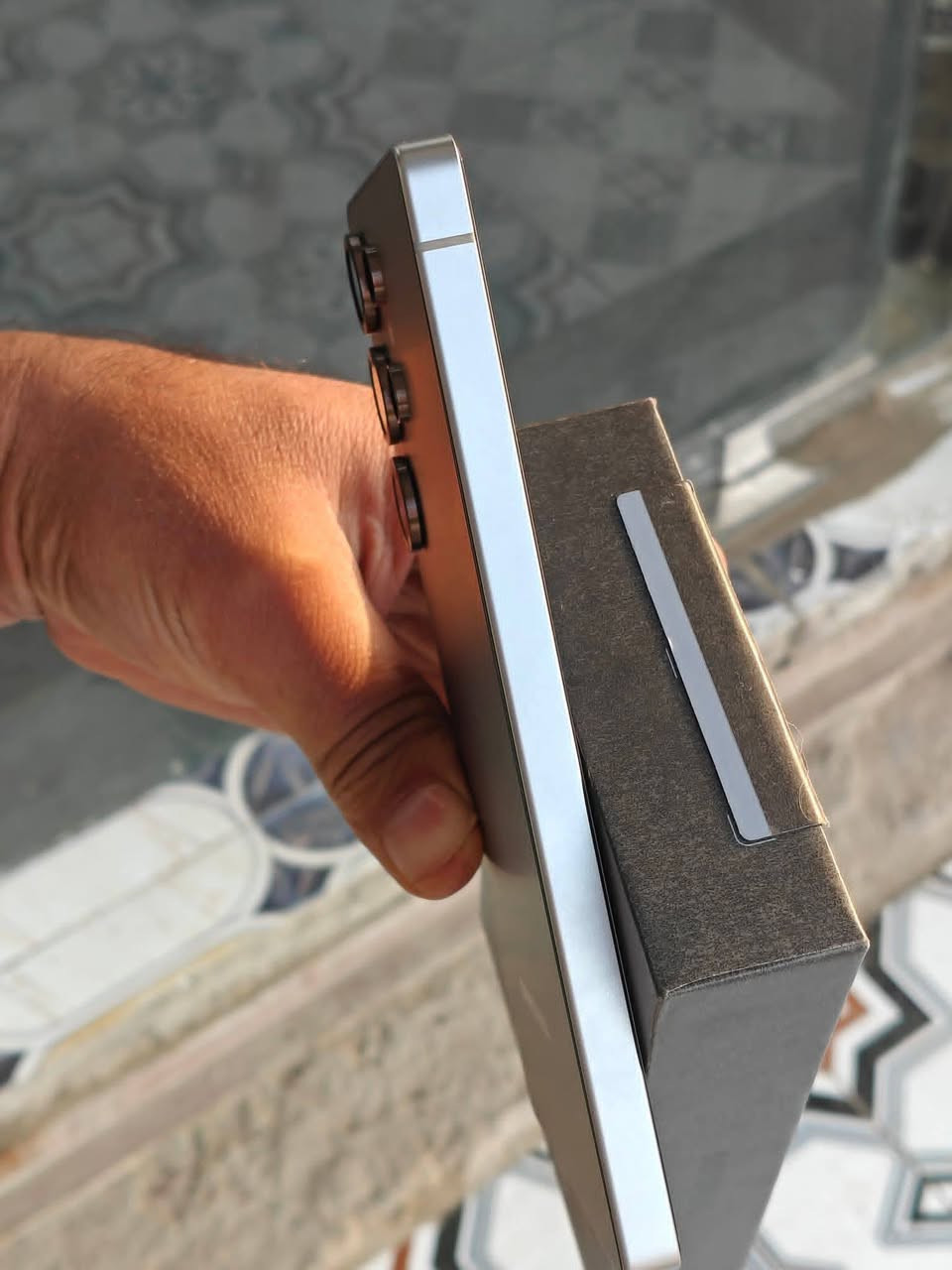 سلام عليكم / الترة 25 جهاز لوك نضيف 100/100 كارتونة +كيبل السعر1100 مليون وميه وبي مجال رقم التلفون جوه المليون ميصير مليون اله ربع ميصير مفهوم الحجي لاتعب نفسك ولا تعلق اذا مو شراي  ***********
