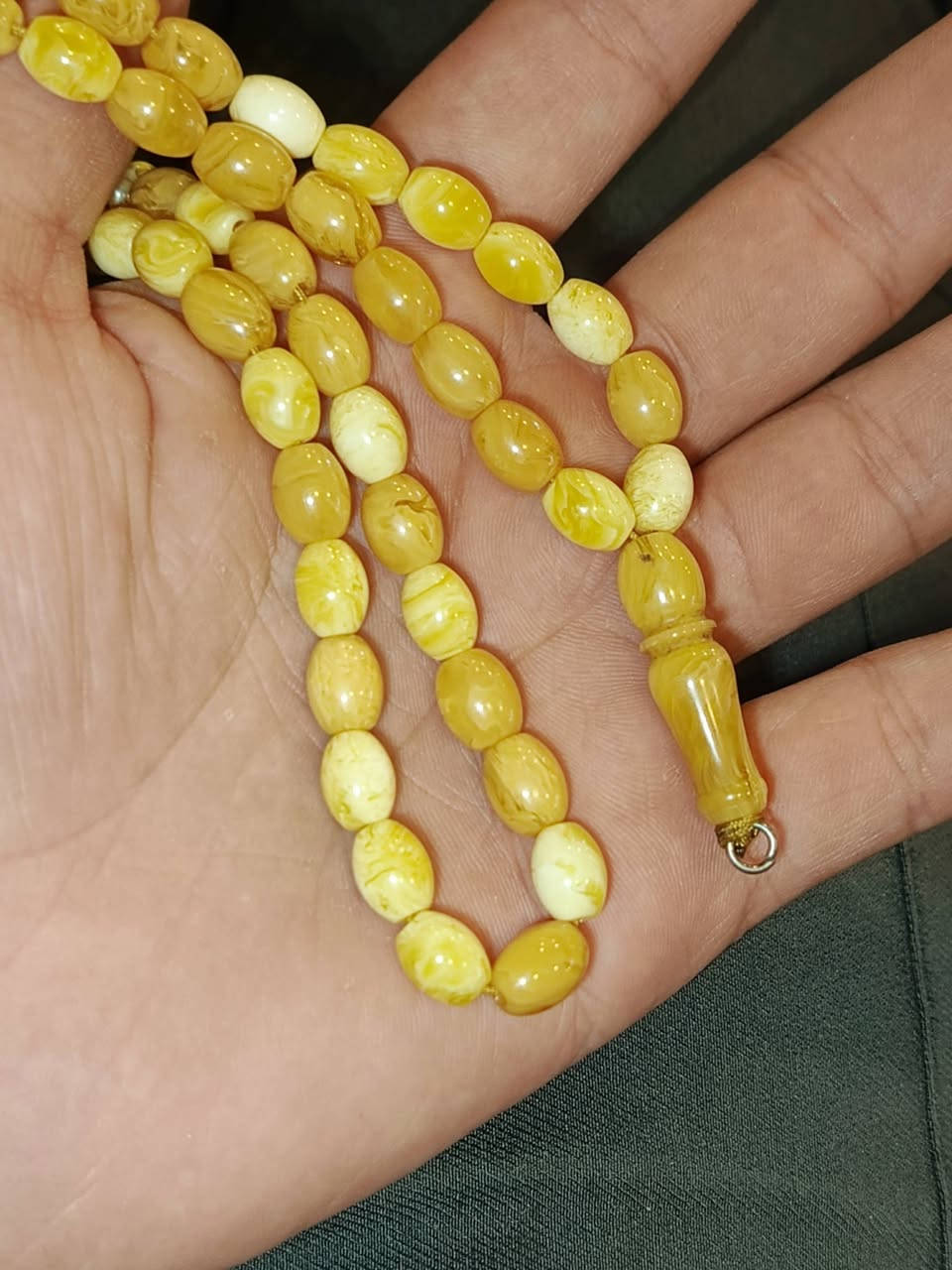سبحة تراب كهرب عطر عطاب ناعمة أصلي شرط الفحص سعر جدا مناسب💛
حجز وتفاصيل أكثر خاص او واتساب ***********🌹
وموجود عندي كل انواع الاحجار والمحابس الفضة والنحاس.
