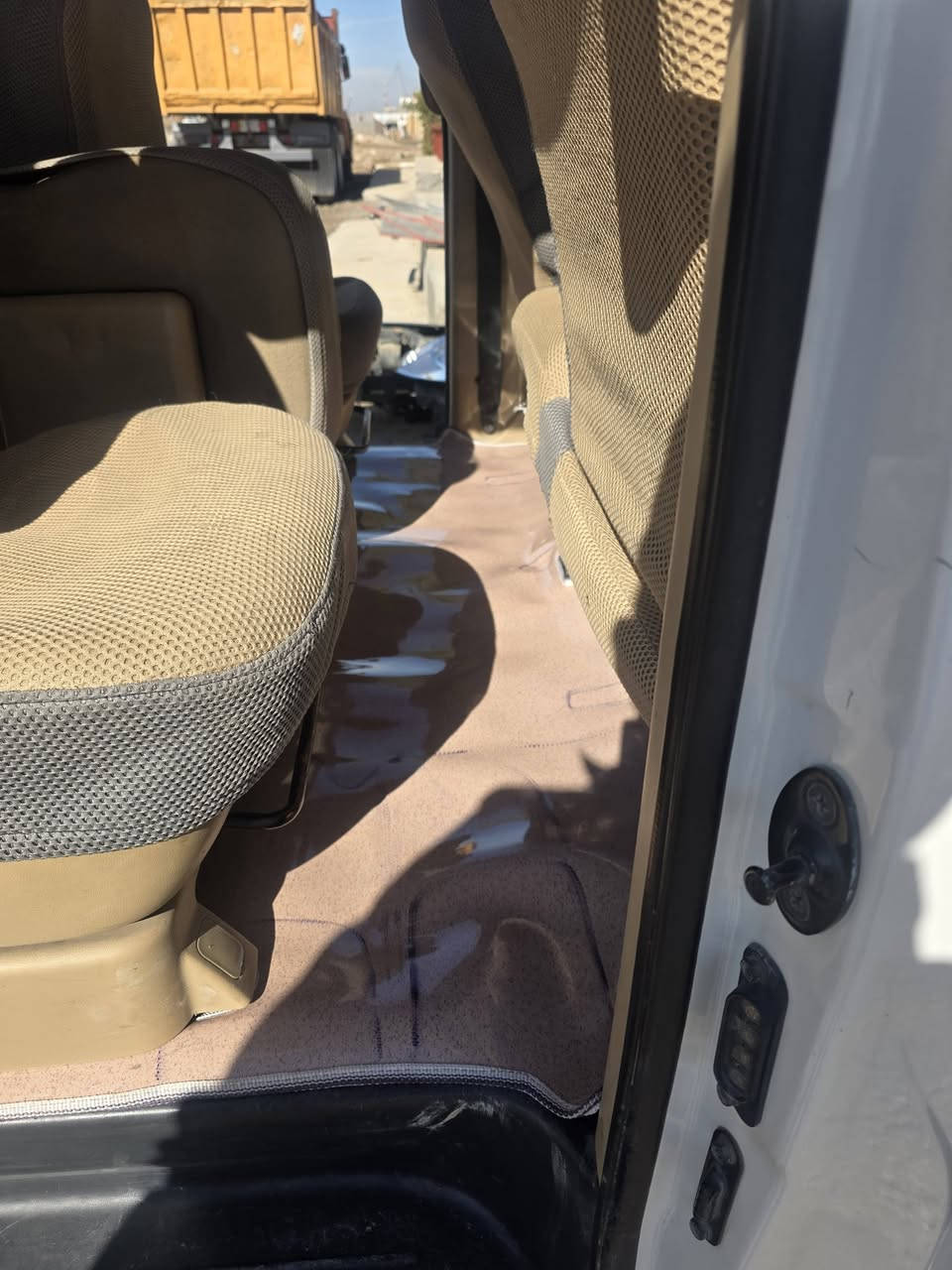 اللهم صلي على محمد وال محمد 
يتوفر جميع نواع الكاعيات واللوان تفصال يم مجمع البركه العنوان ناصريه قلعه سكر ***********
