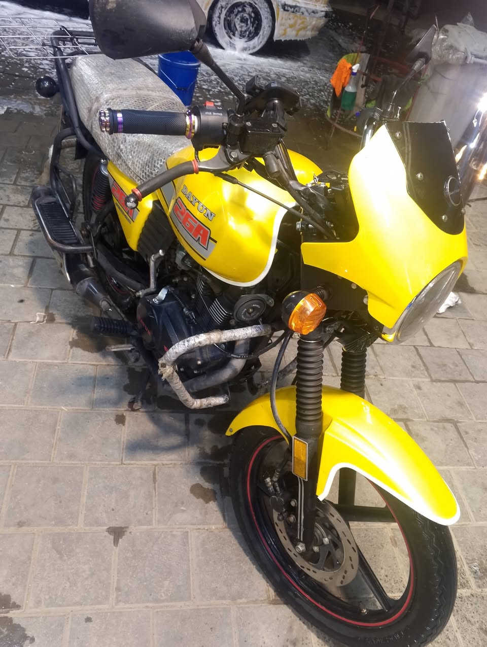 دايوان 22. 23  للبيع 1800 قفل رقم ديالى سنويا بسمي تحويل ثاني يوم   رقمي  ***********
