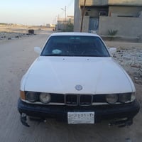 بي إم دبليو 525i • سيارة بي إم • بي إم للبيع • سيارة نظيفة • تبريد ثلج...
