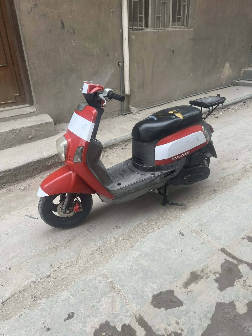 سلام عليكم ورحمه الله وبركاته بوليس للبيع دراجة جديده مكرك ماامفتوح كلشي شغال اي نقص ماكو ملاح فول بس كفراتة امبدلات مكاني حلة ورديه ***********.  سعرة 550 بية مجال
