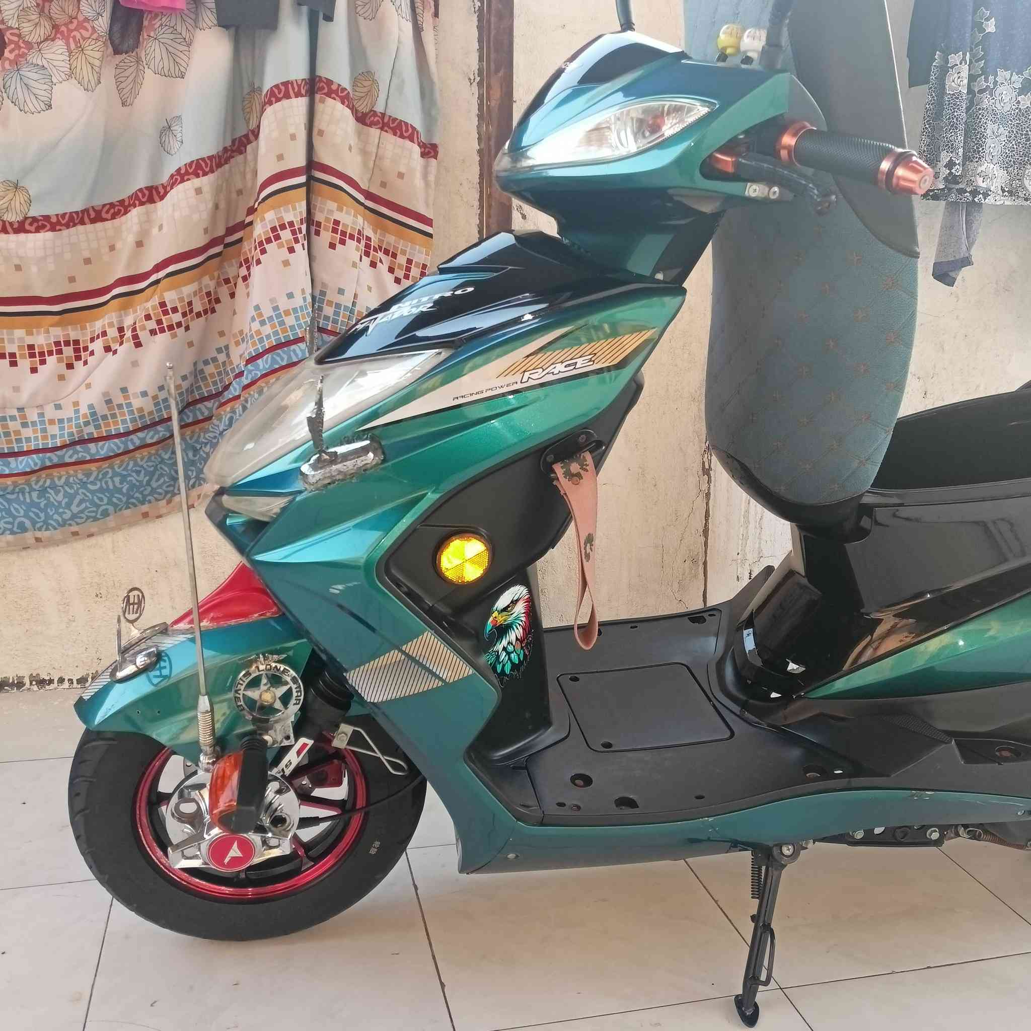 السلام عليكم دراجه للبيع كربلاء قضاء طويريج نظيفه مقفوله ***********
