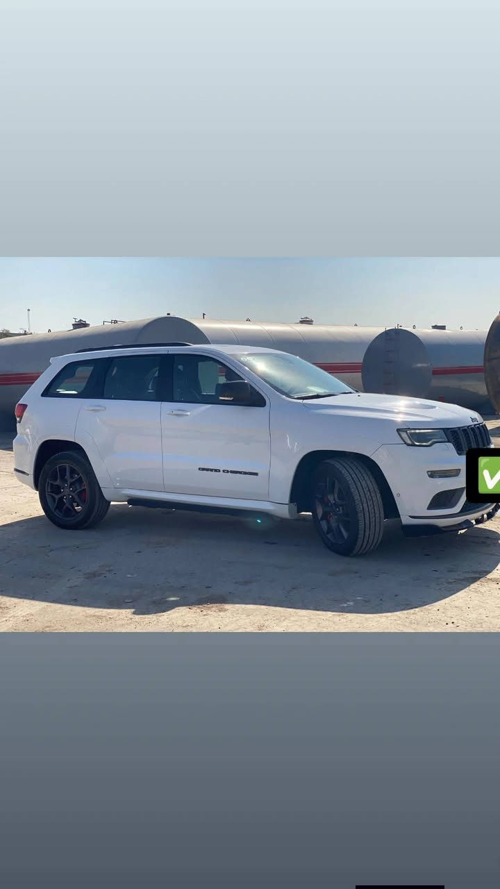 اللبيع جيب خليجي sوكالة هارلم داخل احمر 

موديل ٢٠١٩ كفالة عامة  عدا دعامية أمامية مصبوغ بسبب شخوط عدا باقي كفالة عامة سونار موجود 

السيارة مناقصهة اي شيء ما تصرف عليهة ولا الف 

كير محرك كفالة 
تخم تاير جديد 
منظومة زنون ٥٠٠$ شادهة
دوسات كهربائية 
فجوج برمبو 
لحية srt
شفتات srt
فول مواصفات واحد على واحد 
السيارة باسمي مكاني بغداد منطقة البلديات 
تحويل ثاني يوم 
هزة سنوية جديد 
السعر اتصل تدلل 
***********
ابو مصطفى
