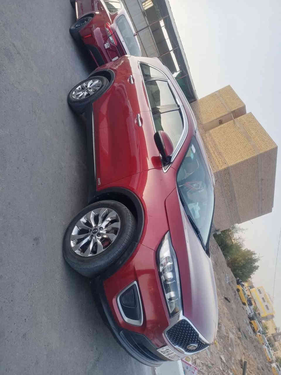 السلام عليكم سياره كيا سورنتو البيع موديل 17 سيارة تبريد شغال تدفئه شغال سياره بيه حادث مضروب جاملغ الايسر امريكي السنويه لحد، 29 مكفوله سياره السعر 180وبيه مجال الشراي انه مكلف بنشر لالحد يجي خاص رقم الهاتف ***********
