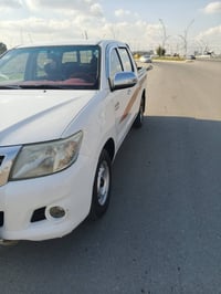 هايلوكس ٢٠١٢ • بدون صبغ • رقم سليمانية