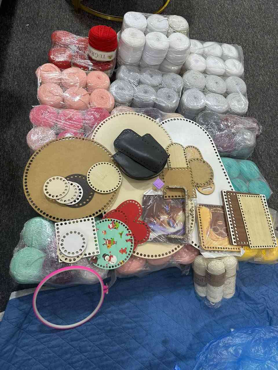 بنات عندي هاي الخيوط الحياكة للبيع كلهم شلعه وحده ب ٧٥ الف  واكو بعد مجموعه كل قطعه ع نص نص الي تريدهم  تكتب بالتعليق ادخلها 
العنوان النجف شارع المطار


**إذا كنت صاحب هذا الإعلان وتريد حذفه لأي سبب، رجاءا أرسل رسالة إلى الدعم الفني**