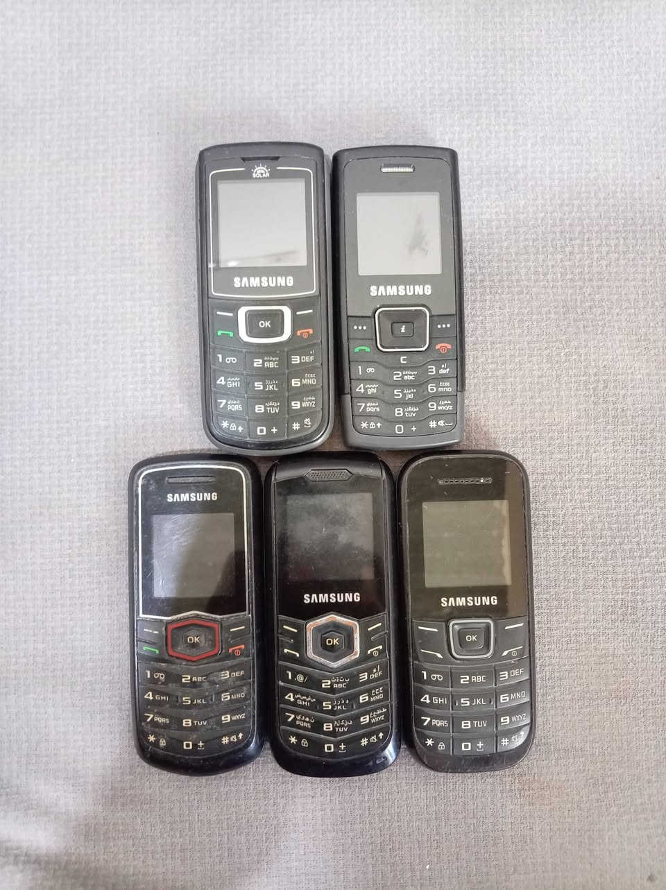 أجهزة سامسونگ كلهن شغالات وما بيهن رمز
نقص بطارية وغطاء الظهر فقط
30 ألف مع التوصيل
***********
