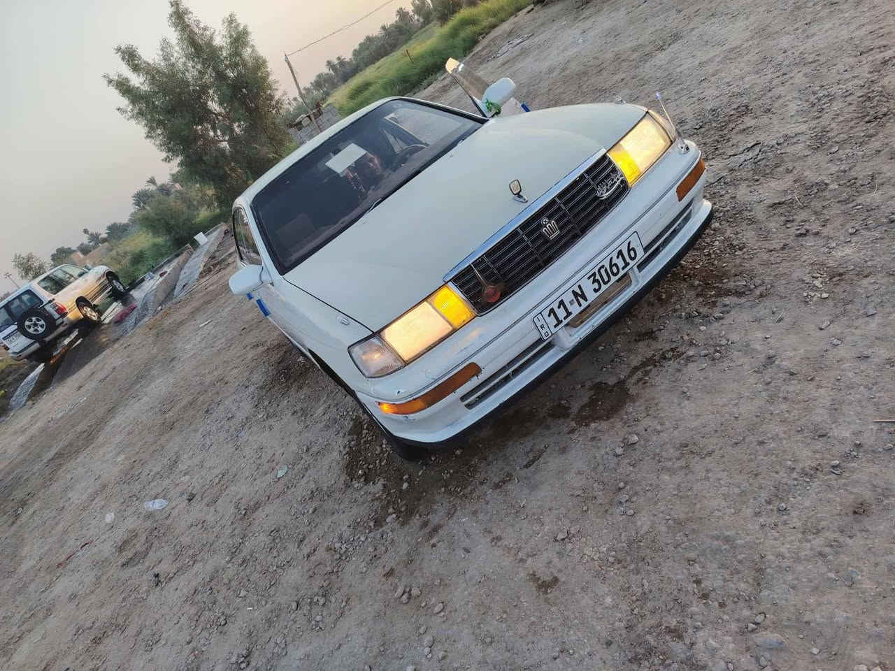 سلام عليكم كراون بطه مديل 91 رقم انكليزي بغداد  مكفوله من الكص ونقل الجثه والصوليات تحويل ثاني يوم مكينه وكير 2ونص vvti كهربائيات كله شغال غرفه جديده دشبول جديد شاشه اندرويد كشنات كهرباييه تخم تاير باتري جدد حداديه 70/100السياره جارده بيه ظربه شبر بل الجاملغ الخلفي مكان السياره ديوانيه  58وبيه مجال ***********
