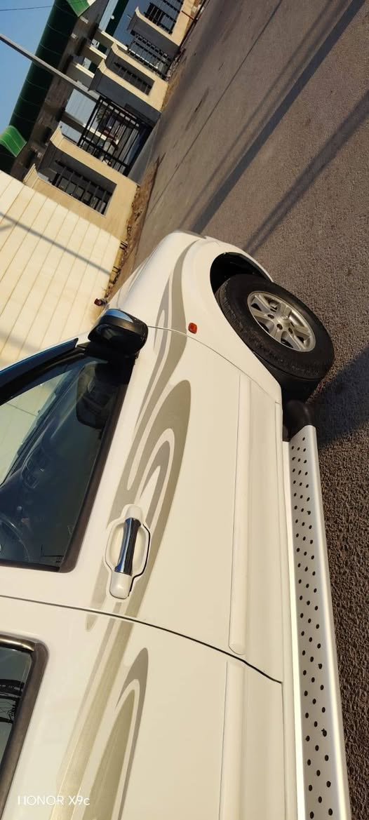 سلام عليكم للبيع بيكم كريت ويل موديل 2014رقم مثنى الماني سنويه جديده 2028مكفوله كفاله عامه حداديه تخم تاير جديد سعر 72وبيها مجال مكان سياره الديوانيه للاستفسار تصل *********** #الجميع
