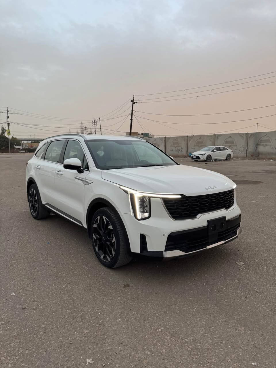 سورنتو ٢٠٢٤ كفاله عامه خليجي رقم بغداد مشروع وطني باسمي فول ماعده البانوراما معروفة مواصفات دوليه ويل ٢٠ وجنطه كهرباء وباقي تفاصيل خاص 
مكاني كربلاء الرقم *********** كربلاء, العراق
