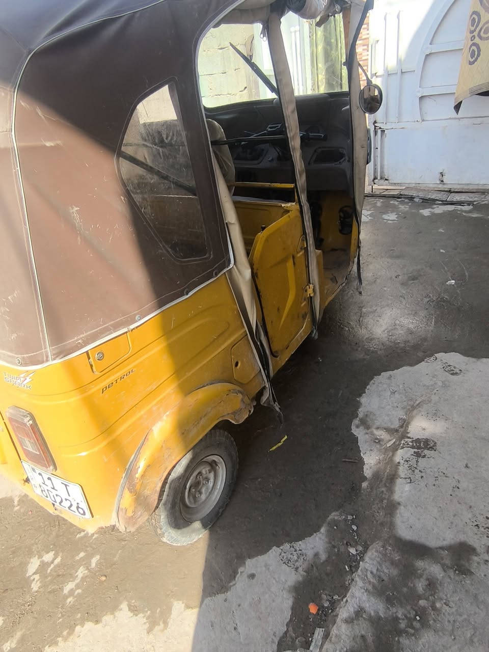 تكتك البيع موديل 21
بية ضربة بلغد  عارضة 5500 
مكاني مدينة صدر الحبيبة ***********
