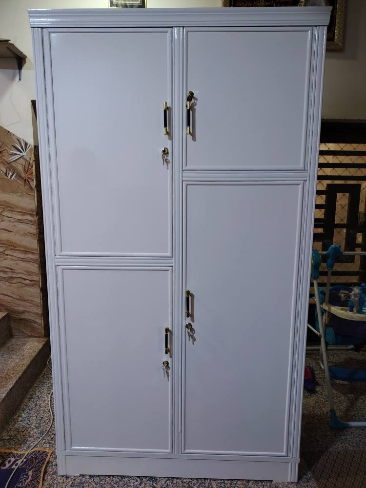 #كنتور ابو ثنين (طابق وربع) ✅✅🔎🔍

#ملاحضه☝️👍 الصبغ حسب طلب الزبون ✅

خارج الكنتور صاج طبيعي تارس (٥ملم)

داخل الكنتور ماليزي ابيض طبيعي (٣ملم)

(((ضهر الكنتور جرجوبه اطار خشب داخلي)))

يعني الكنتور يتفصخ قطعه قطه ويرجع ينشد😉

ارتفاع الكنتور 210 نزال 55 
عنوانه مرقد الحر شارع حي المؤمنين قرب دور المقالع محلات ابو صادق النجار معرض بركات ام البنين *********** كربلاء, العراق
