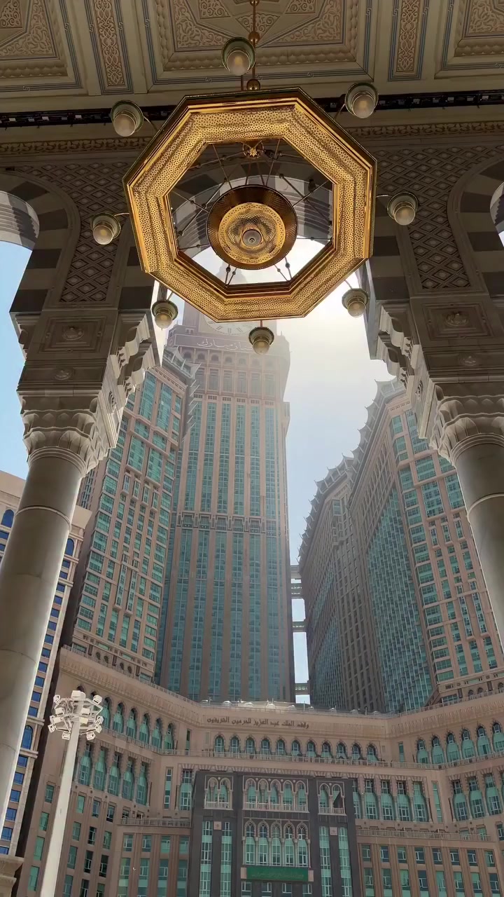 على بركةِ اللهِ تعالى،
نُعلن عن فتح باصٍ ثالثٍ يوم 19 رمضان للراغبين في أداء عمرة أواخر شهر رمضان المبارك.
فعلى الإخوة الكرام المسارعة إلى تسليم جوازات سفرهم إلى مقرّ الشركة لضمان الحجز،
وذلك بسعر 700 دولار فقط.

 للاستفسار والحجز: ***********

سارعوا بالحجز، فالأماكن محدودة.
خدمتكم شرفٌ لنا.
