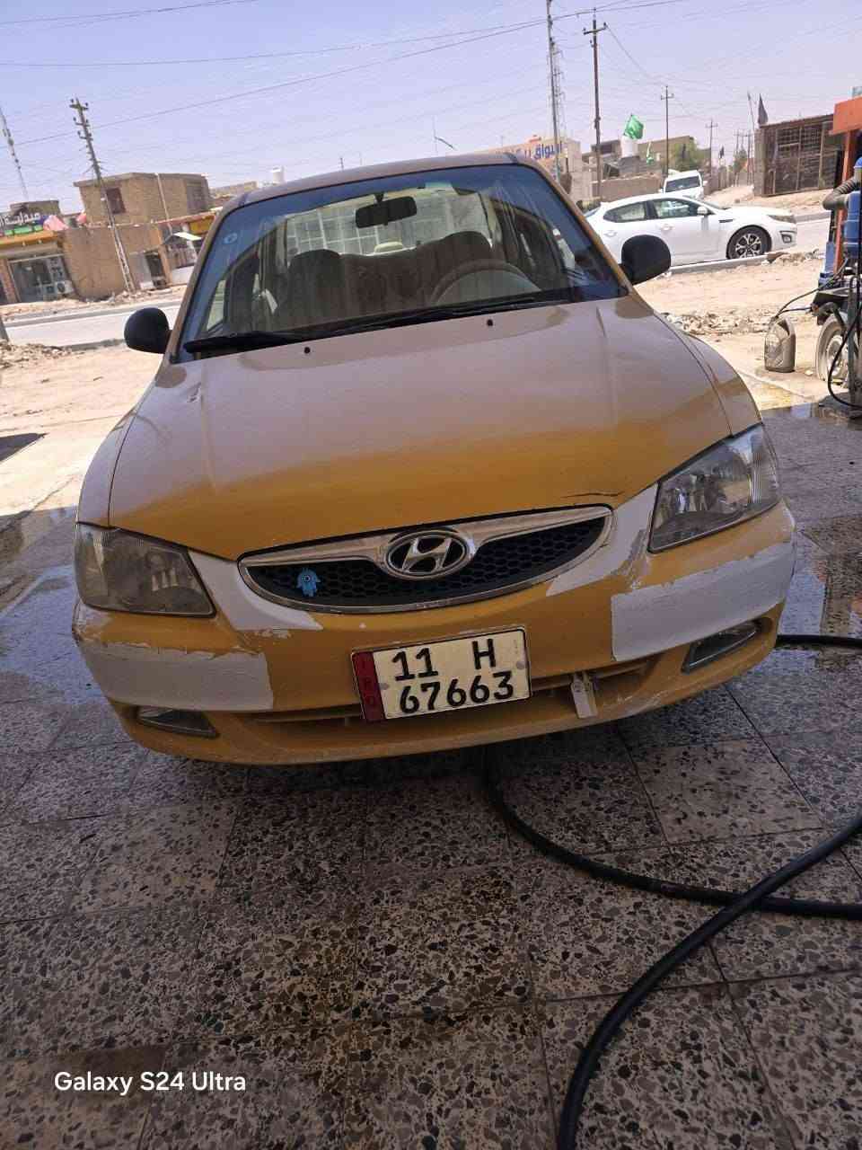 سلام عليكم
سياره فيرنا 2014 رقم بغداد انكليزي السياره جاهزه 

بيه طخه باب السايق السونار موجود بل صوره 👇 .. كير او مكينه او تبريد جاهزات  السياره مصفره هيئه مرور السياره شرط تحويل 👍

مكان السياره كوت واسط 
السعر 68 او بيه مجال 
رقم التلفون ***********
